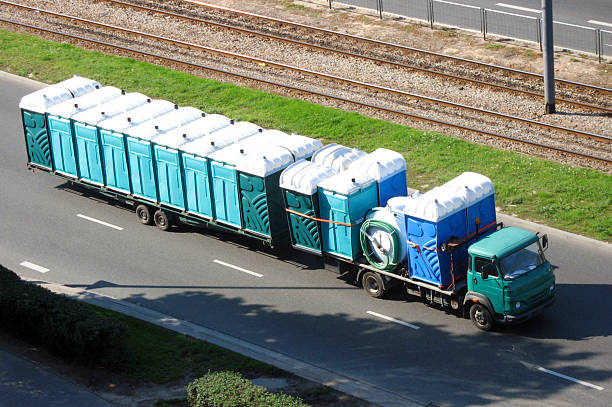 Best Portable restroom trailer rental  in Franklin Park, IL